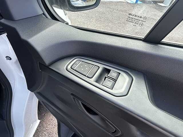 Nissan Primastar 30 L1 2.0 dCi 130ps H1 Acenta Van