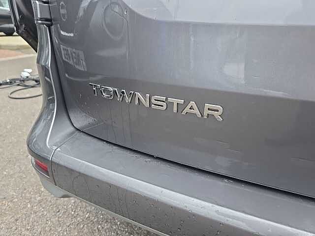 Nissan Townstar L1 90kW Tekna+ Van Auto 45kWh