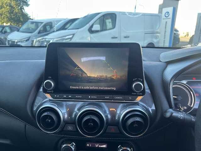 Nissan Juke 1.6 Hybrid N-Connecta 5dr Auto