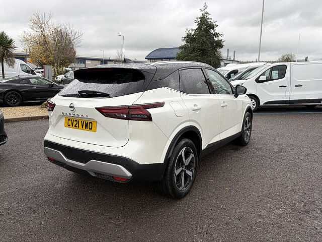 Nissan Qashqai 1.3 DiG-T MH 158 Premiere Edition 5dr Xtronic