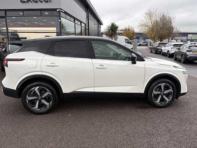 Nissan Qashqai 1.3 DiG-T MH 158 Premiere Edition 5dr Xtronic