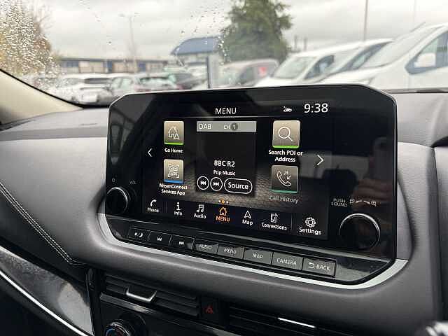Nissan Qashqai 1.3 DiG-T MH 158 Premiere Edition 5dr Xtronic