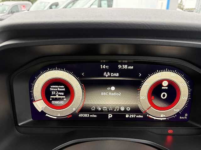 Nissan Qashqai 1.3 DiG-T MH 158 Premiere Edition 5dr Xtronic