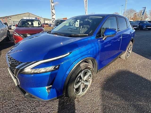 Nissan Qashqai 1.3 DiG-T MH N-Connecta 5dr