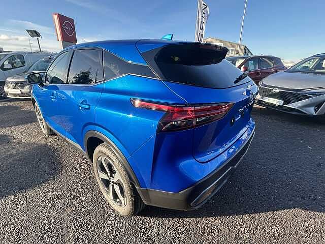 Nissan Qashqai 1.3 DiG-T MH N-Connecta 5dr