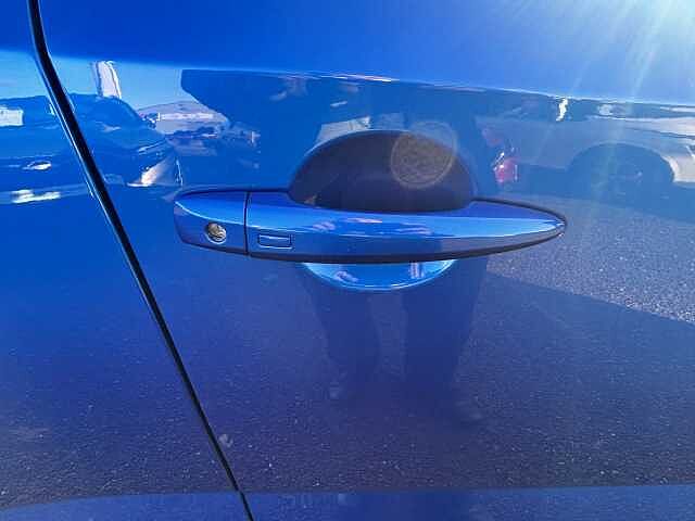 Nissan Qashqai 1.3 DiG-T MH N-Connecta 5dr