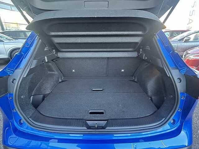 Nissan Qashqai 1.3 DiG-T MH N-Connecta 5dr