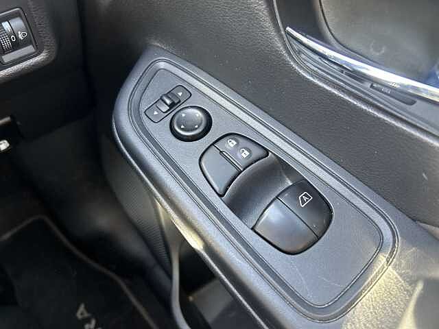 Nissan Micra 1.0 IG-T 92 Acenta 5dr