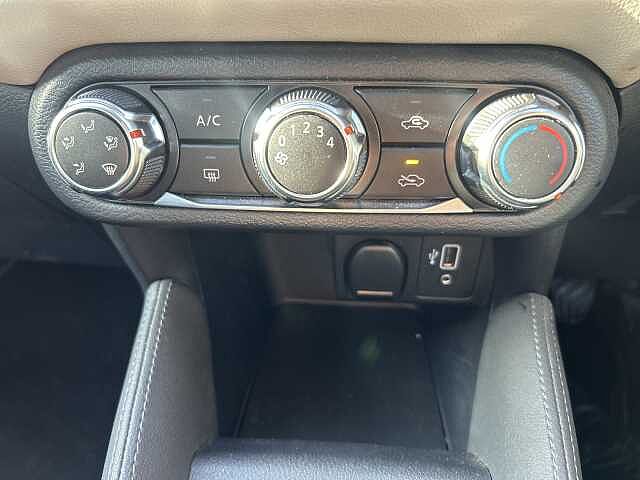 Nissan Micra 1.0 IG-T 92 Acenta 5dr