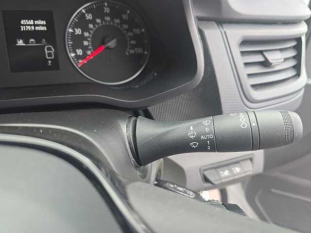 Nissan Primastar 30 L1 2.0 dCi 150ps H1 Acenta Van