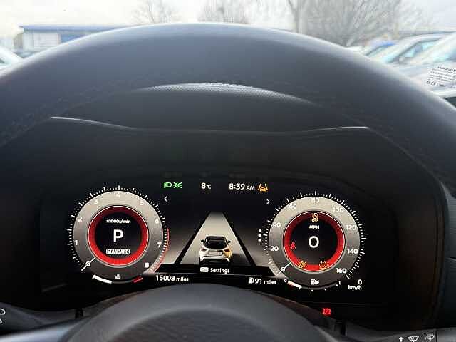 Nissan Juke 1.0 DiG-T Tekna 5dr DCT