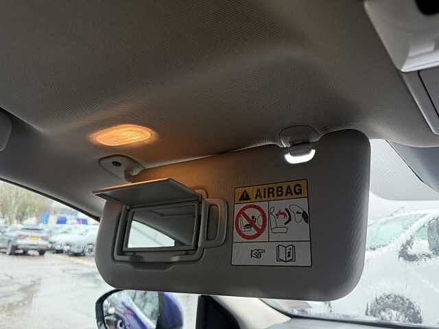 Nissan Qashqai 1.3 DiG-T MH N-Connecta 5dr