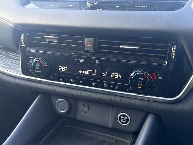 Nissan Qashqai 1.3 DiG-T MH 158 Tekna 5dr Xtronic