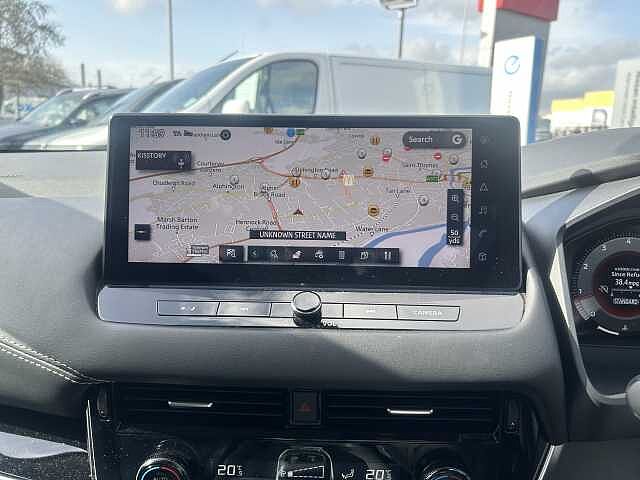 Nissan Qashqai 1.3 DiG-T MH 158 N-Connecta 5dr Xtronic