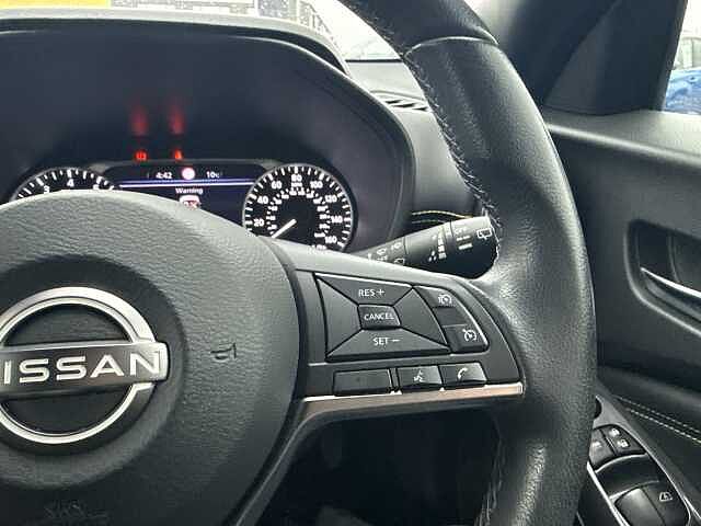 Nissan Juke 1.0 DiG-T 114 Kiiro 5dr