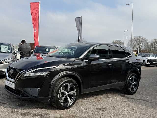 Nissan Qashqai 1.3 DiG-T MH N-Connecta 5dr