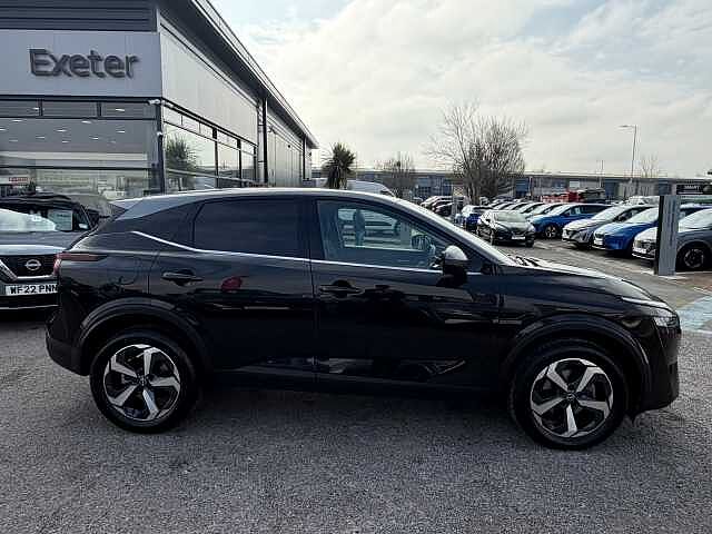 Nissan Qashqai 1.3 DiG-T MH N-Connecta 5dr