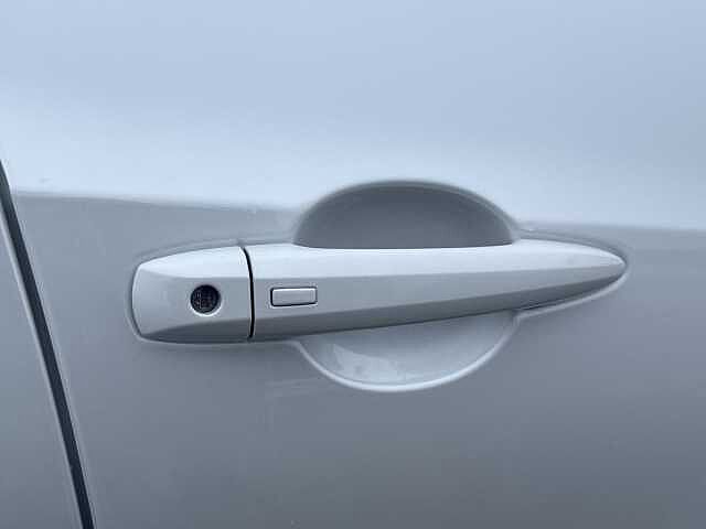 Nissan Juke 1.6 Hybrid Tekna+ 5dr Auto