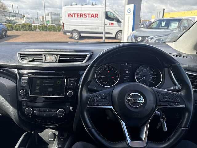 Nissan Qashqai 1.3 DiG-T Acenta Premium 5dr
