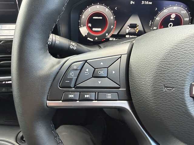 Nissan Juke 1.0 DiG-T Tekna 5dr