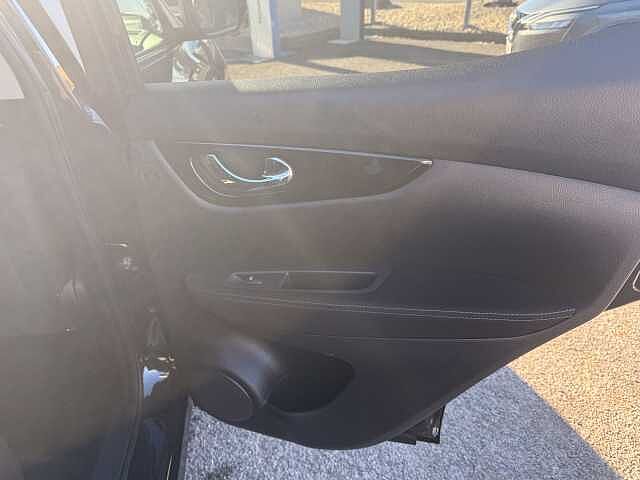 Nissan Qashqai 1.3 DiG-T 160 [157] N-Connecta 5dr DCT Glass Roof