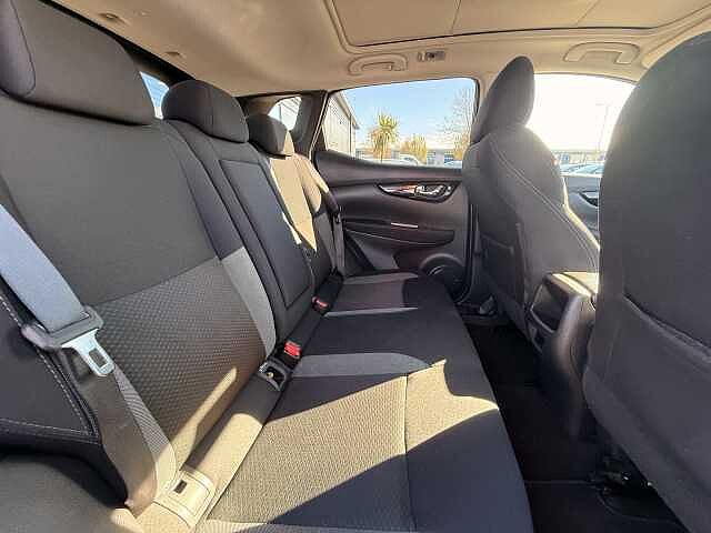 Nissan Qashqai 1.3 DiG-T 160 [157] N-Connecta 5dr DCT Glass Roof