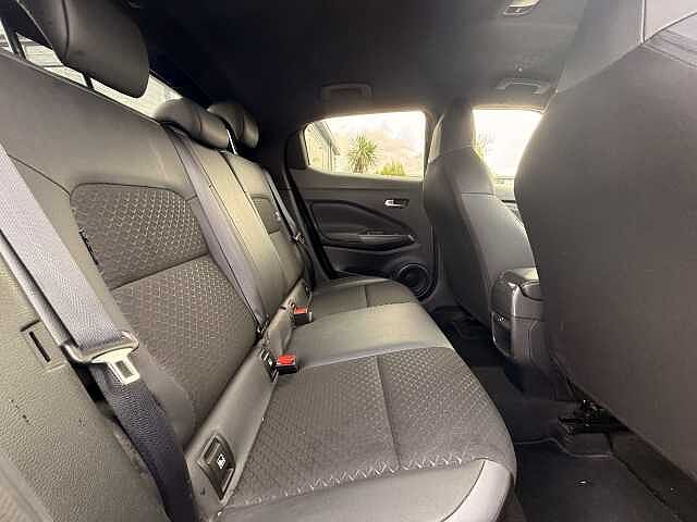 Nissan Juke 1.6 Hybrid N-Connecta 5dr Auto