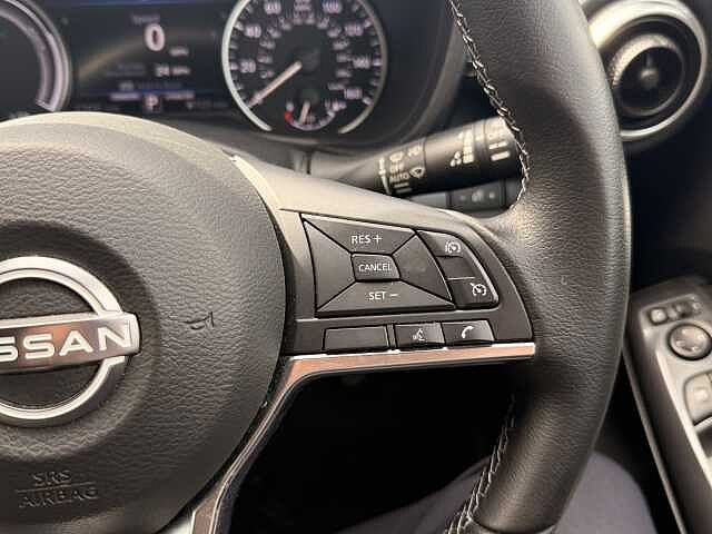 Nissan Juke 1.6 Hybrid N-Connecta 5dr Auto