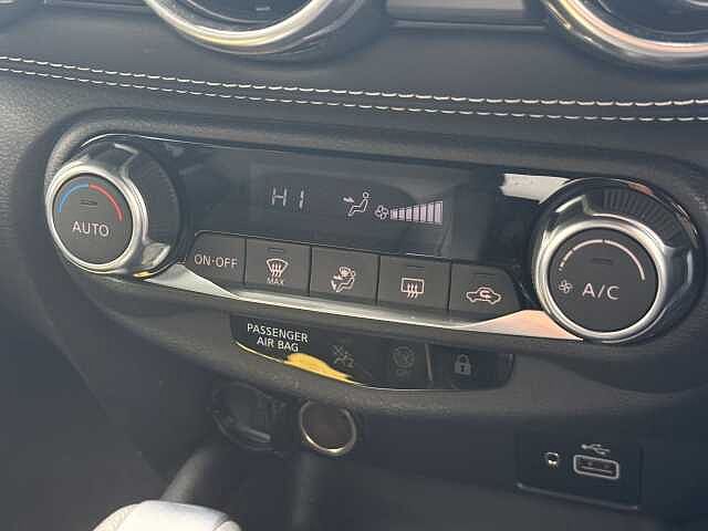 Nissan Juke 1.6 Hybrid N-Connecta 5dr Auto