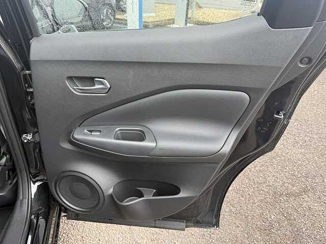 Nissan Juke 1.0 DiG-T Tekna 5dr