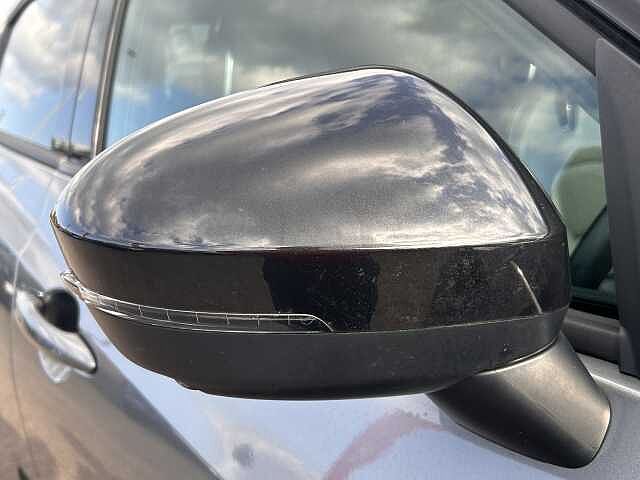 Nissan Juke 1.0 DiG-T 114 Tekna 5dr