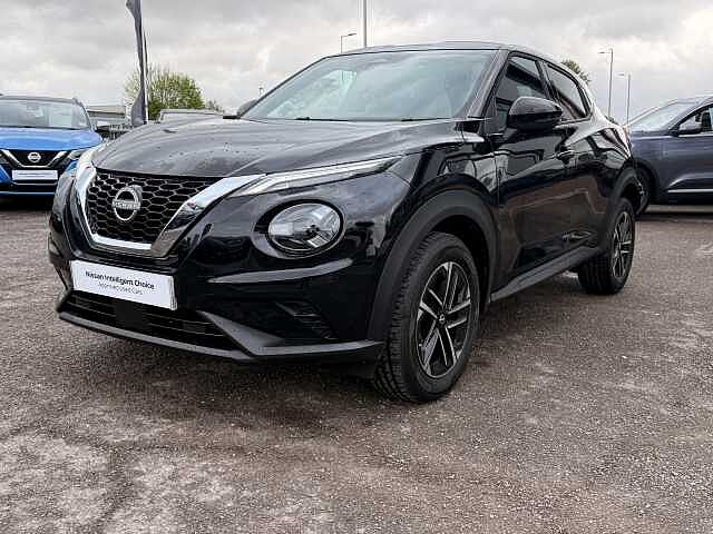 Nissan Juke 1.0 DiG-T N-Connecta 5dr DCT