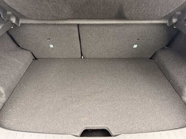 Nissan Juke 1.0 DiG-T N-Connecta 5dr DCT