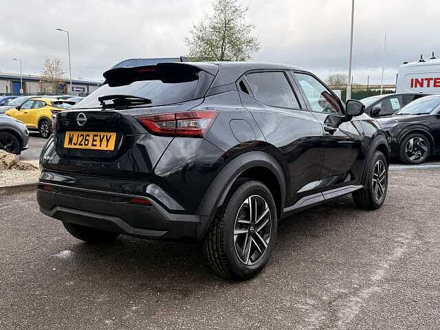 Nissan Juke 1.0 DiG-T N-Connecta 5dr DCT