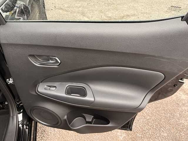 Nissan Juke 1.0 DiG-T N-Connecta 5dr DCT