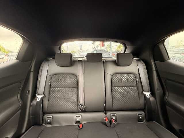 Nissan Juke 1.0 DiG-T N-Connecta 5dr DCT