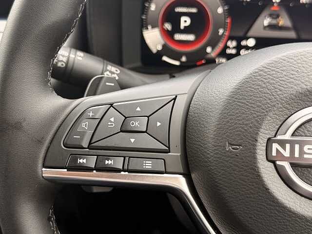 Nissan Juke 1.0 DiG-T N-Connecta 5dr DCT