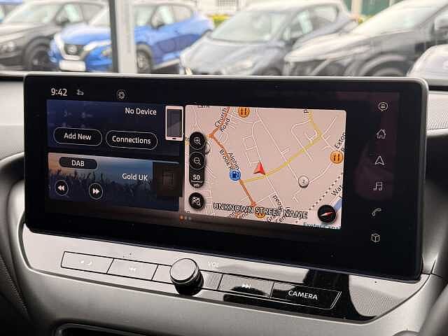 Nissan Juke 1.0 DiG-T N-Connecta 5dr DCT