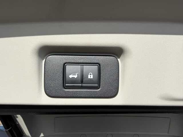 Nissan Ariya 160kW Advance 63kWh 22kWCh 5dr Auto