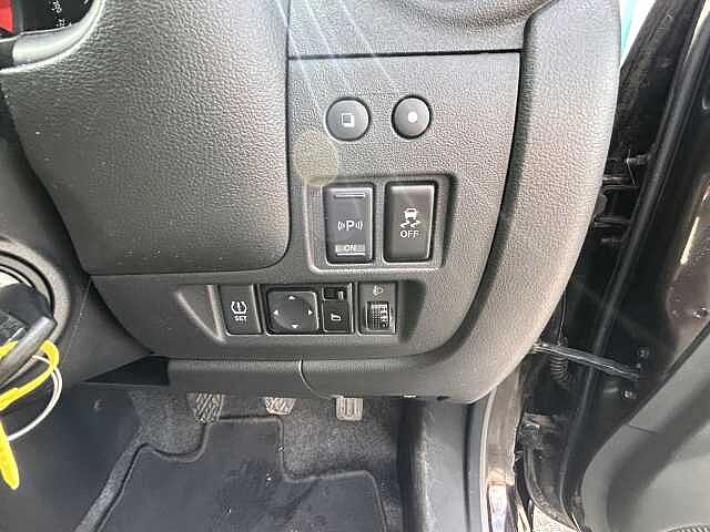 Nissan Micra 1.2 N-Tec 5dr