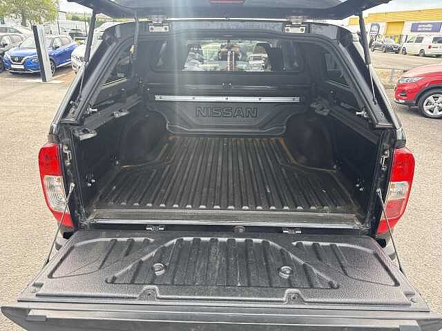 Nissan Navara Double Cab Pick Up Tekna 2.3dCi 190 TT 4WD Auto
