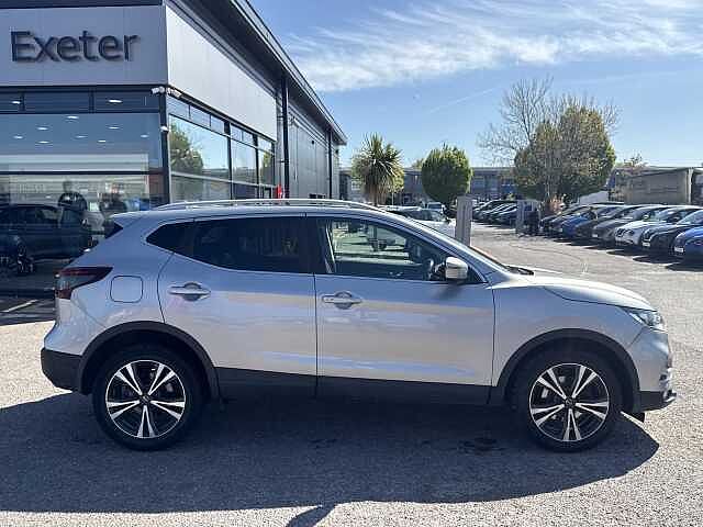 Nissan Qashqai 1.3 DiG-T 160 [157] N-Connecta 5dr DCT Glass Roof