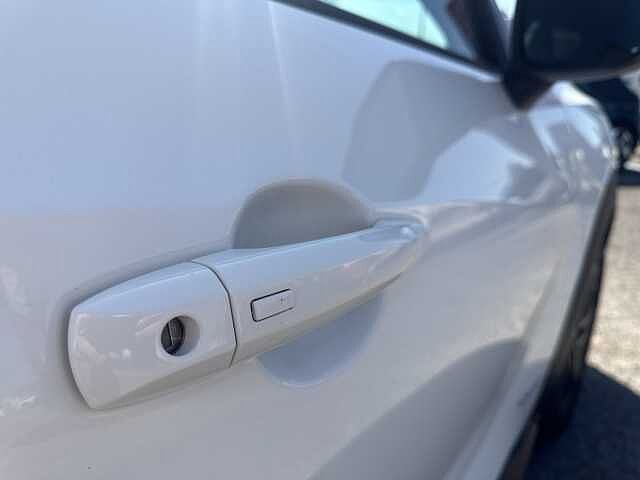 Nissan Juke 1.6 Hybrid N-Connecta 5dr Auto