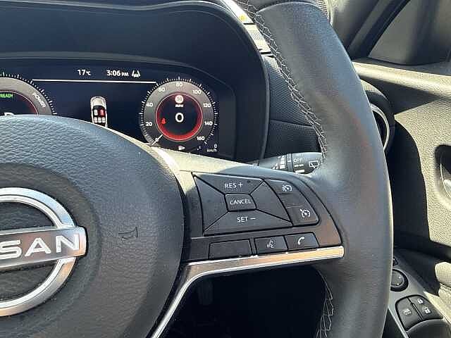 Nissan Juke 1.6 Hybrid N-Connecta 5dr Auto