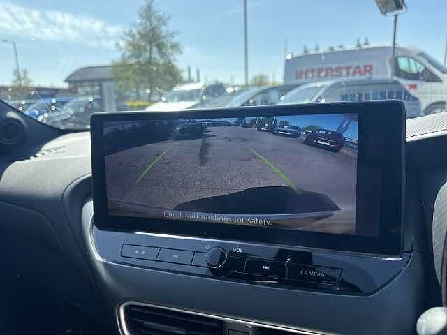 Nissan Juke 1.6 Hybrid N-Connecta 5dr Auto